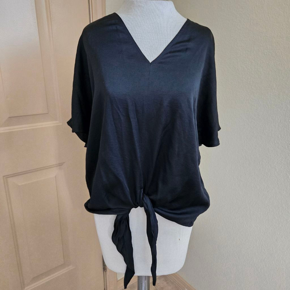 Kal Rieman Black Tie Front Top Size S